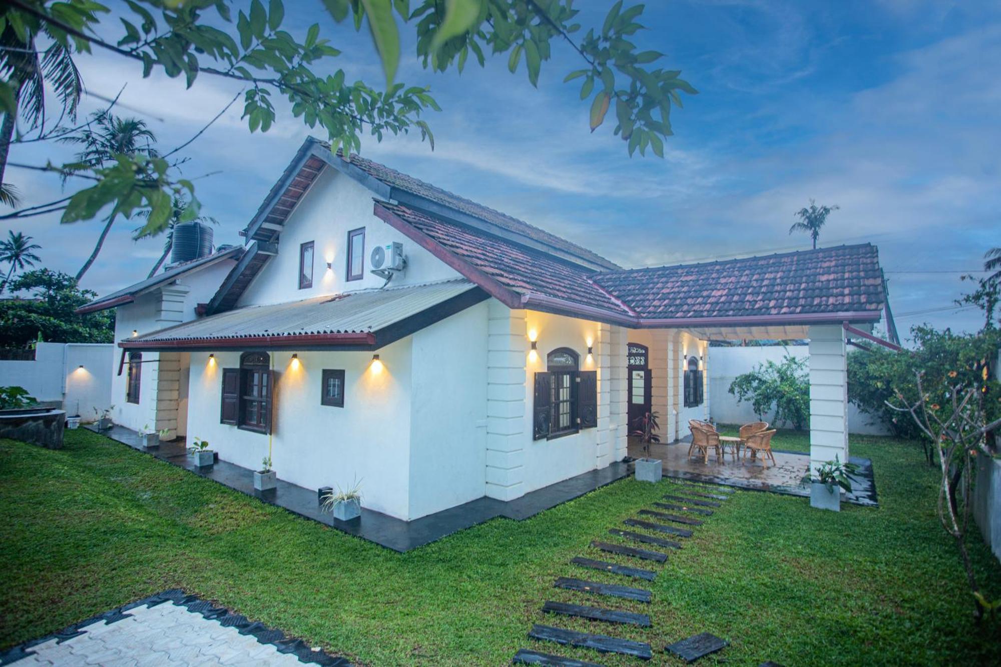 Villa Risithenmi アハンガマ エクステリア 写真