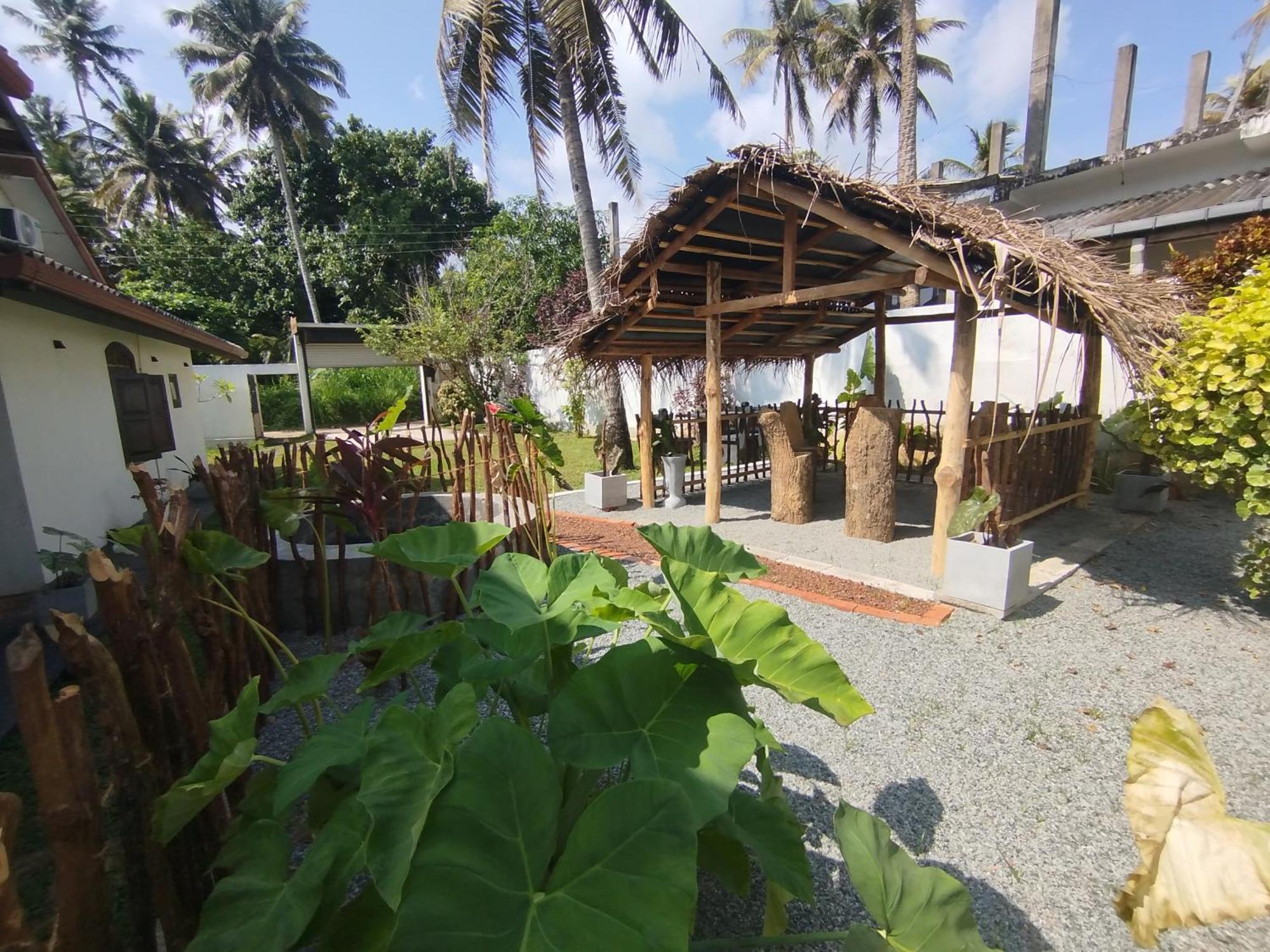 Villa Risithenmi アハンガマ エクステリア 写真